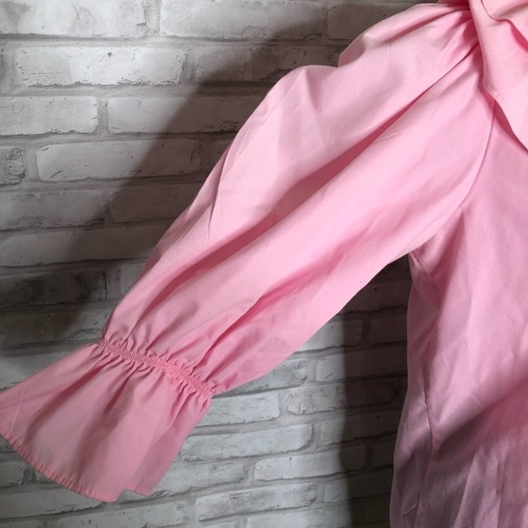 Malco Modes pink ruffle button down, medium - Picture 7 of 7